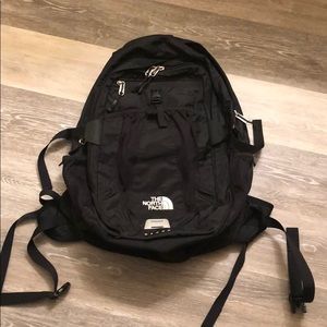 North face recon backpack